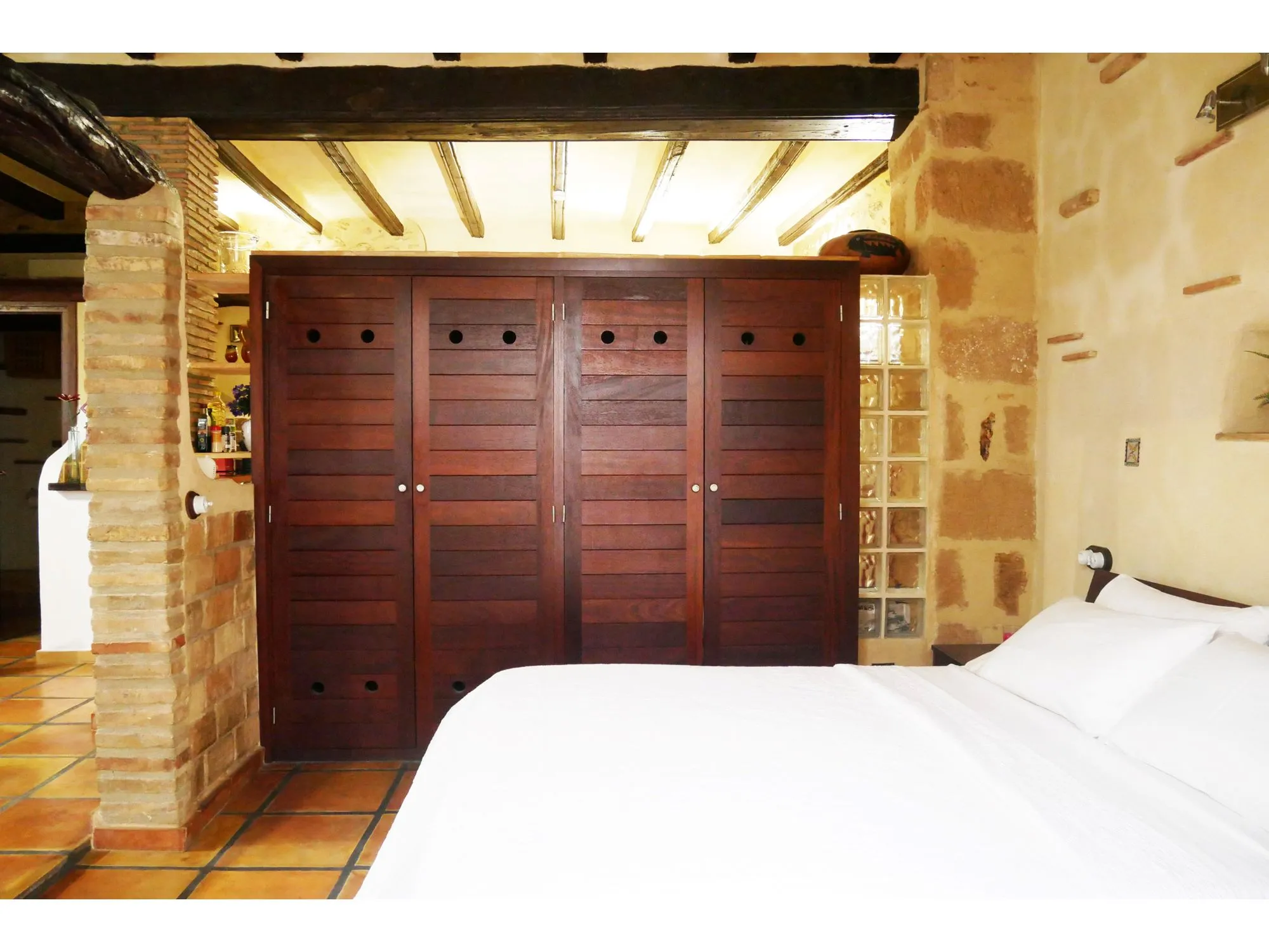 Apartment Nº2 of Casa Tosca Jávea – bedroom cupboards
